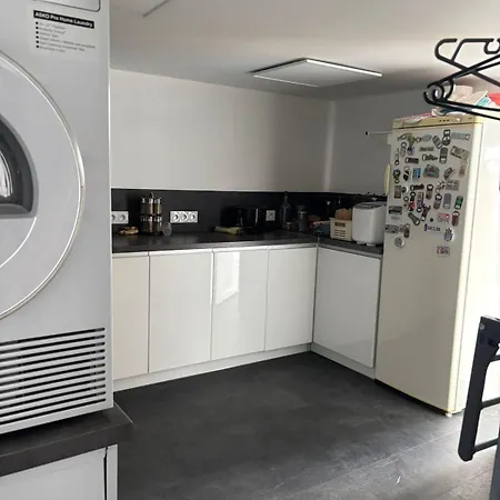 Unique Quiet House Near Holiday home *